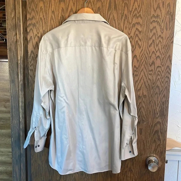 Tan Perry Ellis Button Down Dress Shirt - Picture 2 of 4